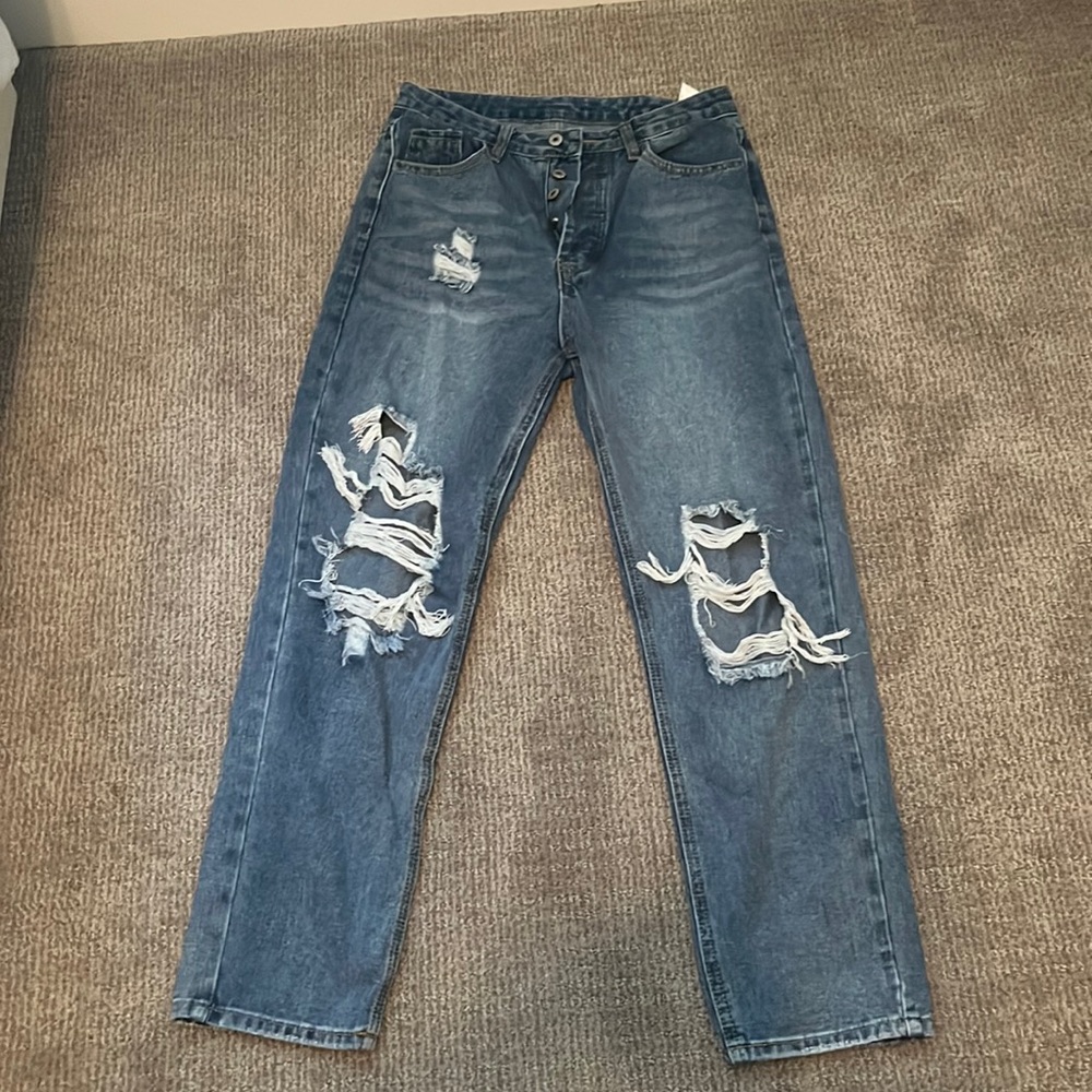 Ripped mom jeans